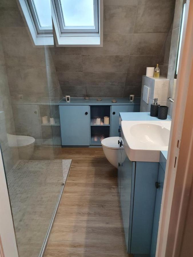 Bel Appartement Ensoleille En Ville Pont-Évêque 外观 照片